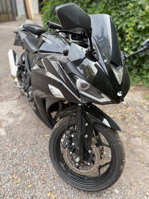 Продаю мотоцикл спортбайк Yamaha R3