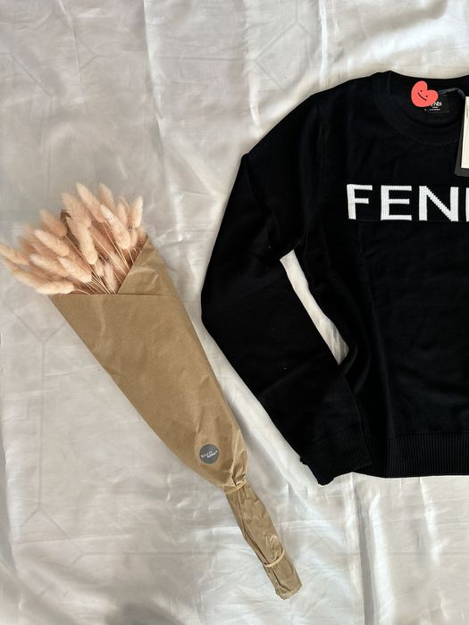 Дамски пуловер Fend...