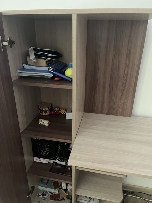 Продам стол  для комнаты