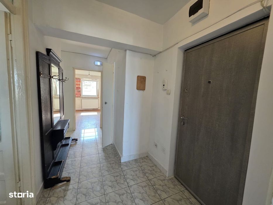 Apartament 3 camere decomandat Deva Bulevardul Decebal–Galeria de Arta