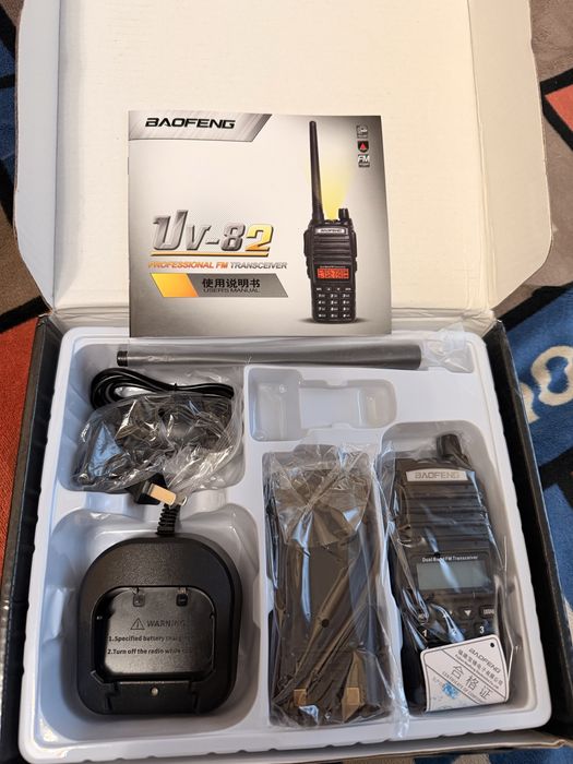 Комплект из 2 раций Baofeng UV-82