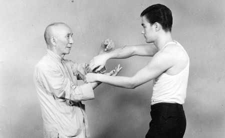 Arte marțiale & cursuri de autoapărare_ București ( Wing Chun / Kali )