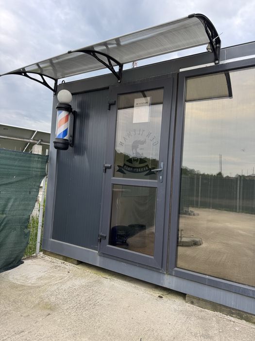 De vanzare - Container Barber Shop 16mp – Complet Utilat
