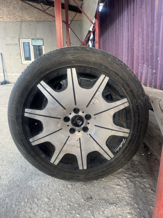 Продам титановых диск с шиной