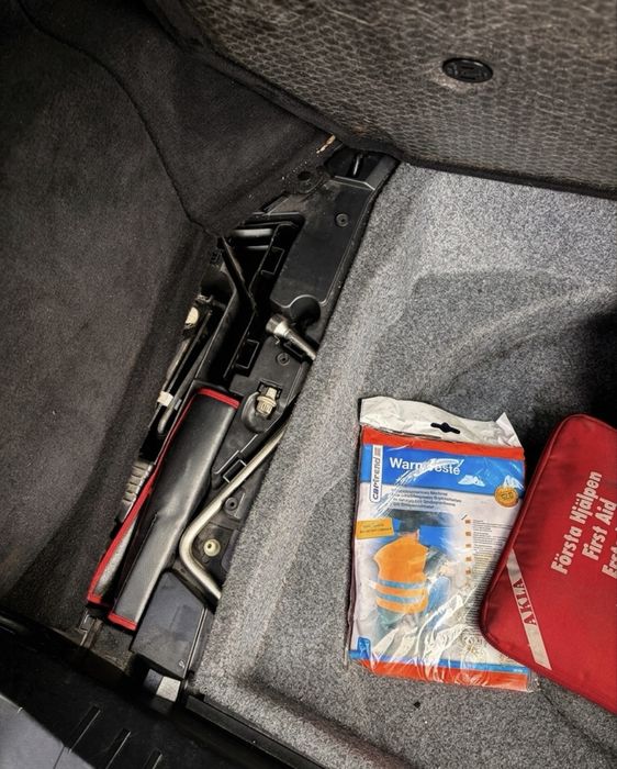 BMW 320D Individual БАРТЕР