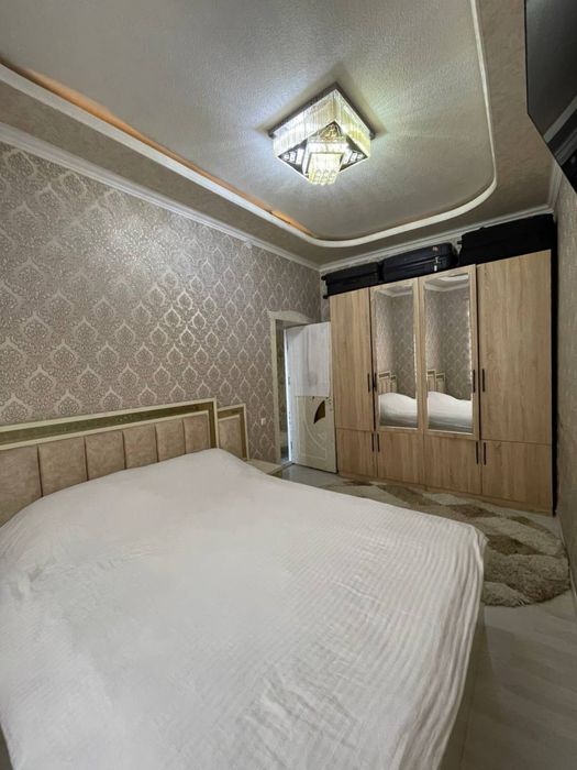 Жомбой туман 3 хонали 3 этажда 4 этажли янги уйларда квартира сотилади