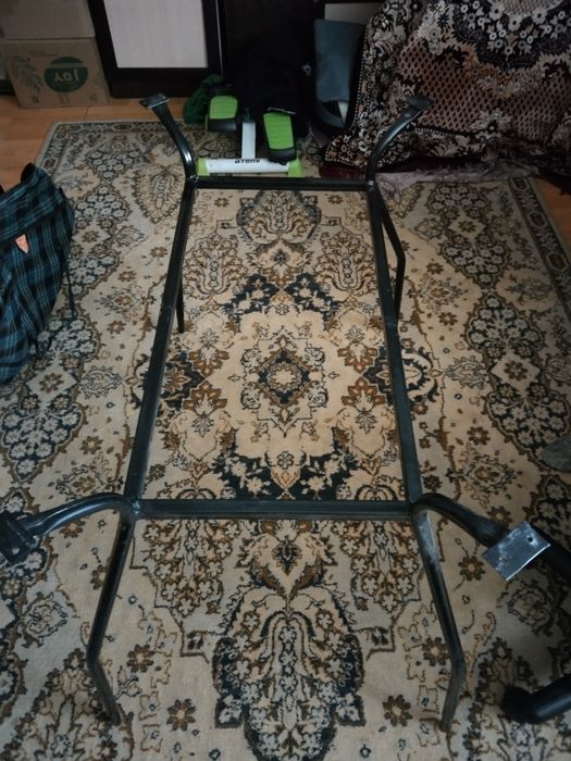 Продаются стол сушилки и гладильные дос