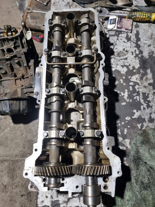Головка блока 2UZ б/у