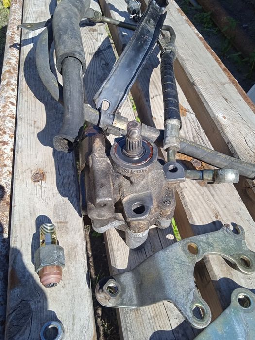 Продам ГУР на двигатель 1MZ