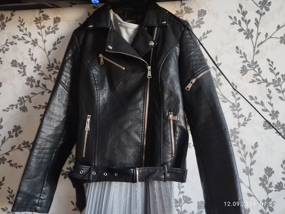 Продам кожаную куртку
