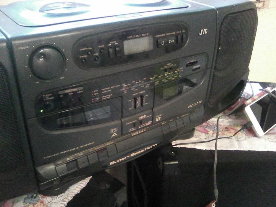 vand boombox jvc