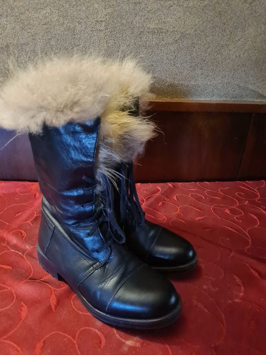Зимни дамски ботуши