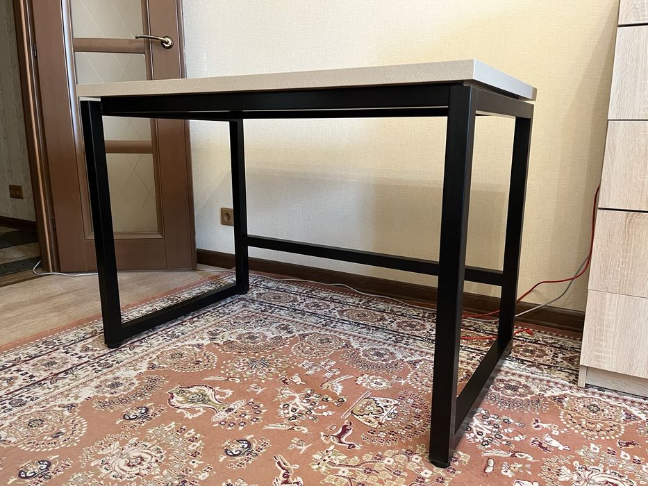 Стол письменный (компьютерный) лофт