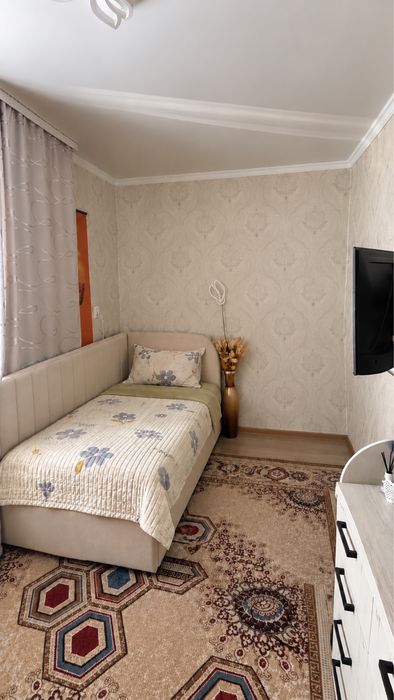 Продам кровать 180*90 с подъемным механизмом