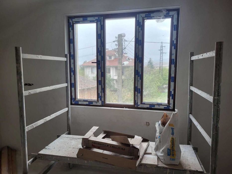 Продава се Къща в с. Саранци, Област София-област - 180 кв.м за 1345 €/кв.м - Снимка #12