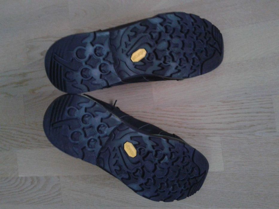 Bocanci de drumetie LOWA, mas. 41,5, Goretex, Germania, stare f. buna