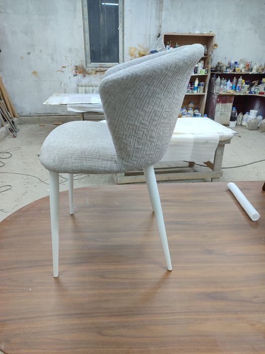 Продам новые стулья 2шт