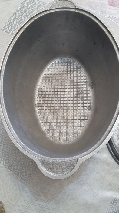 Продам утятницу новая 4000тт