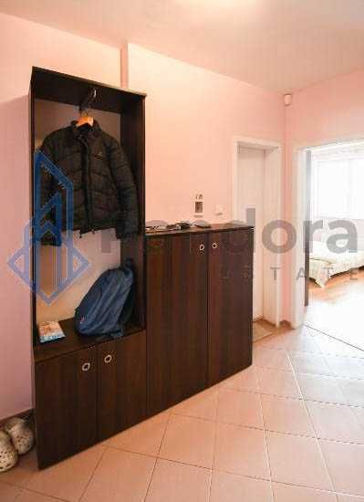 Тристаен апартамент под наем  в кв. Студентски град