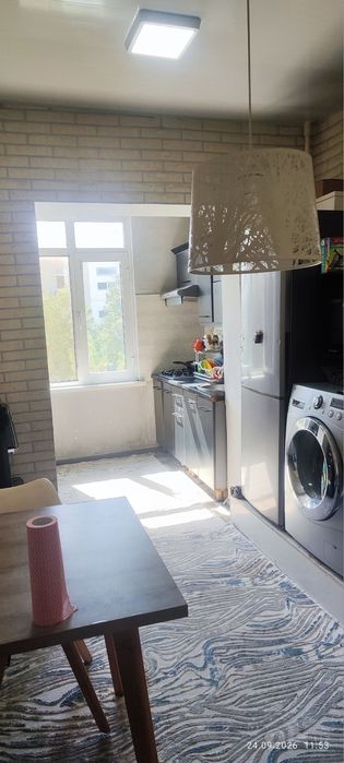 6 mkr kvartira 2 xonali sotiladi
