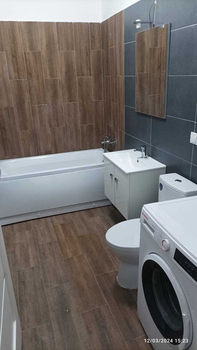 Inchiriez  apartament  2 camere zona  Vivo