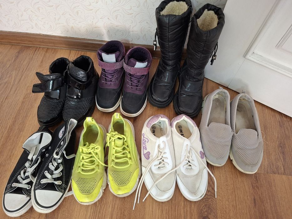 Бесплатно  обувь на девочку