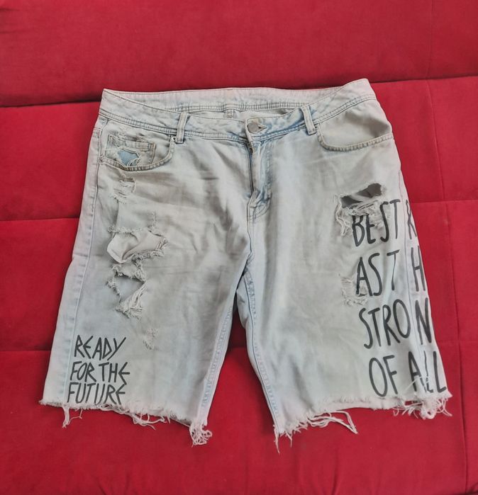 Pantaloni blugi scurti, marimea L streetwear