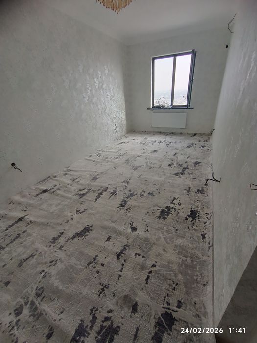 Kvartira sotiladi 2 xona