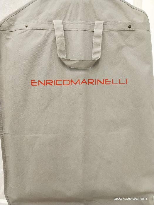 Kostyum shim italya brend