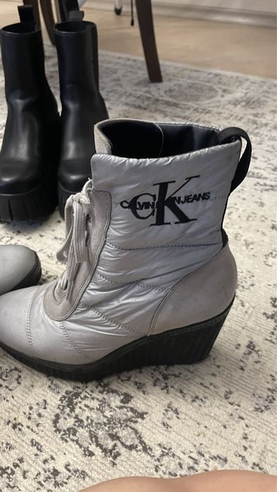 Зимни боти на платформа Calvin Klein