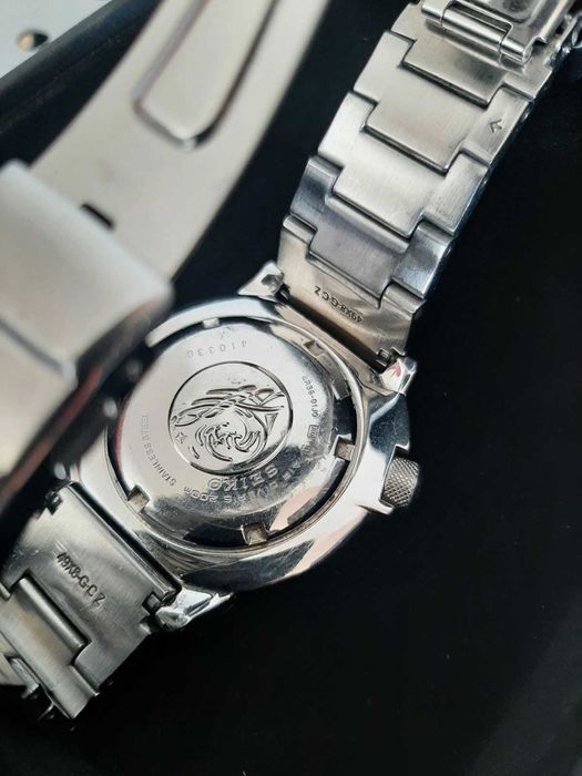 Продавам оригинален Seiko Monster Dracula - 2nd generation