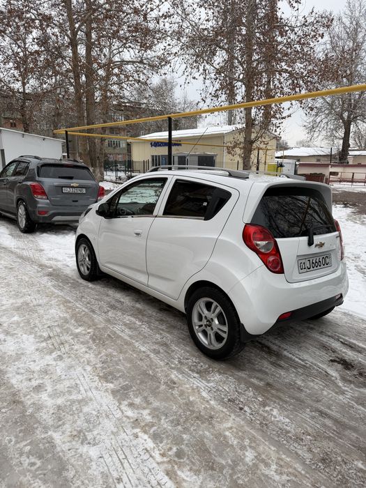 Продам свой спарк!