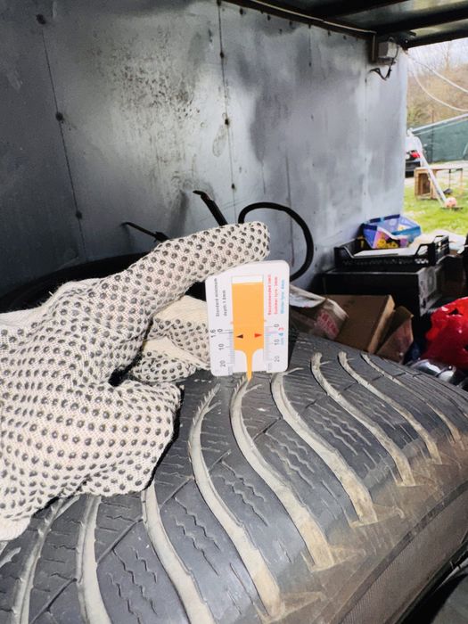 Jante R17 BMW Seria 1,3,4,5,7 + Anvelope 225 50 17