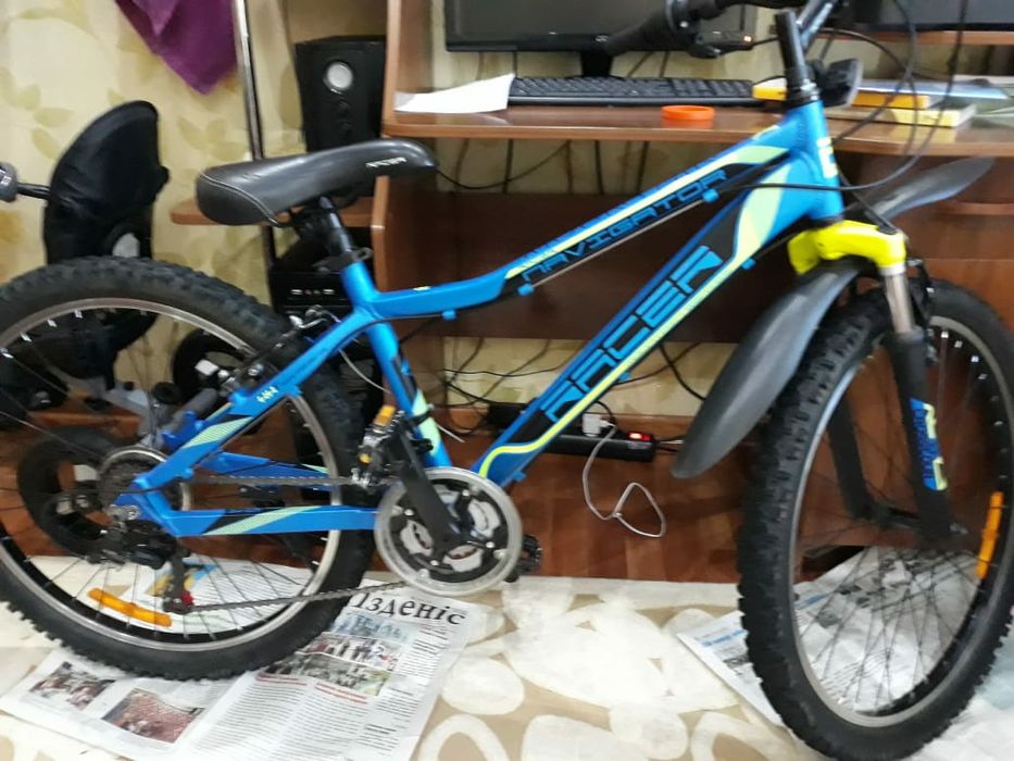 Велосипедттер  мен  спорттық заттар