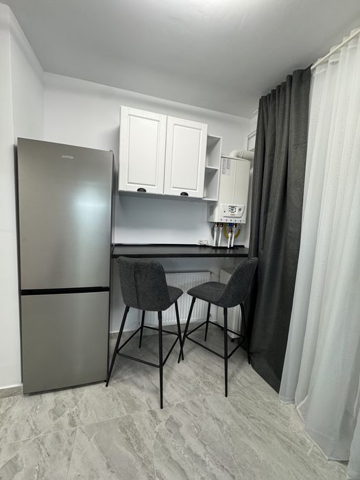 Închiriez apartament 2 camere