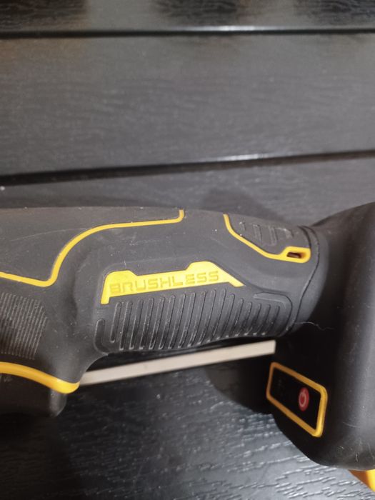 Polizor unghiular (flex) THD