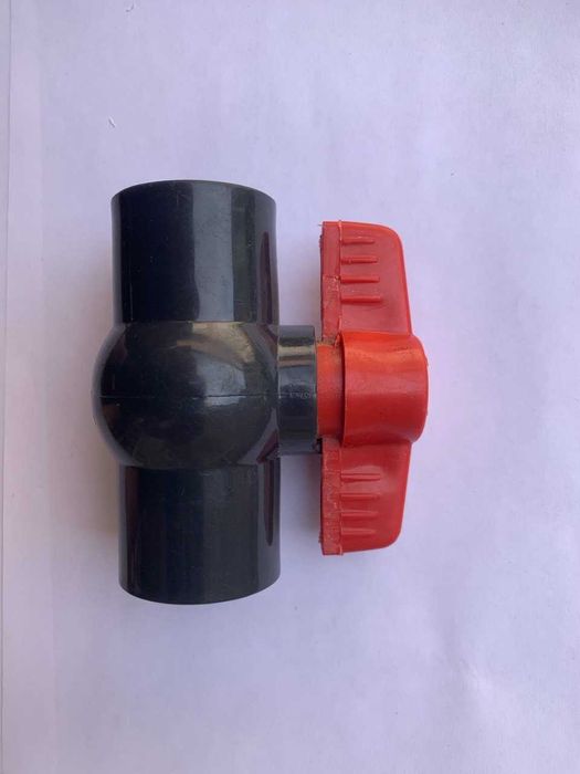 Продам новые муфты, отводы, тройники, заглушки D50, краны шаровыеDN20.