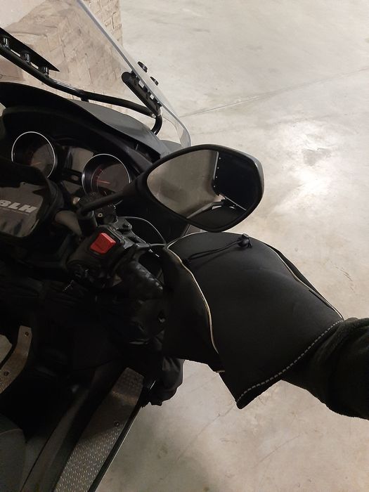 Piaggio handgrip covers / protectii maini antifrig