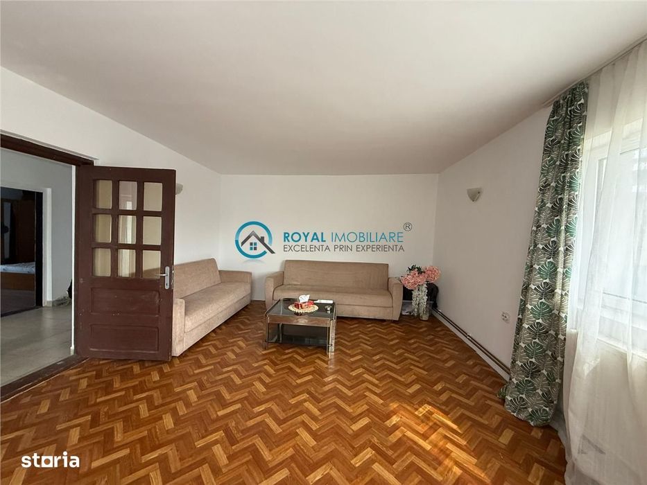Royal Imobiliare - Vanzare Vila zona Paulesti