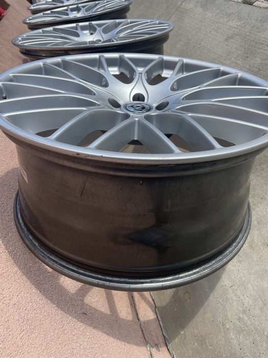 Лети джанти 22 цола/5х112/ет.40/ц. Отв/66.6/пер.състояниеWv/Mercedes