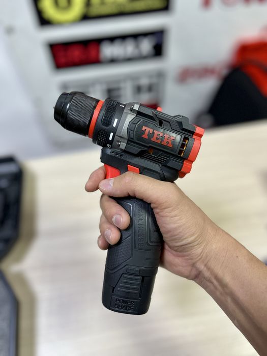 Шуруповерт аккумуляторный, шуруповерты