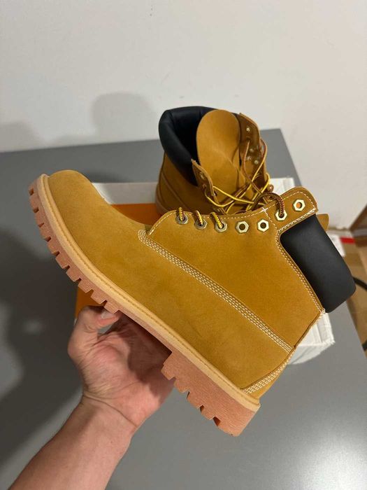 Ghete Timberland Premium 6 inch Wheat marimea 43 impermeabile