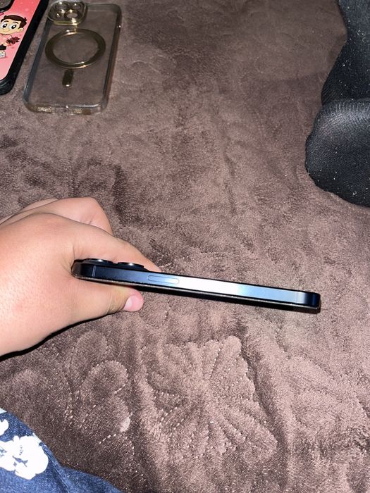 Vand sau schimb iphone 15 pro