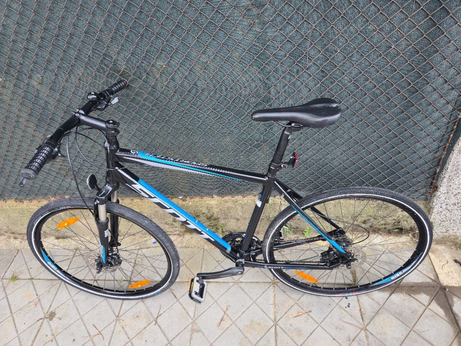 Алуминиев Scott 28 цола XL рамка Хидравлични дискови 3х9 Alivio скорости