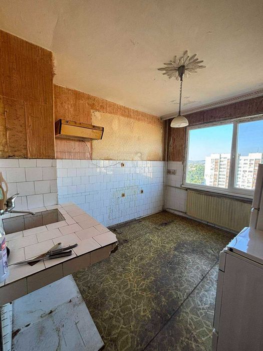 Продава се Четиристаен апартамент в Стара Загора, Център - 81 кв.м за 1087 €/кв.м - Снимка #6