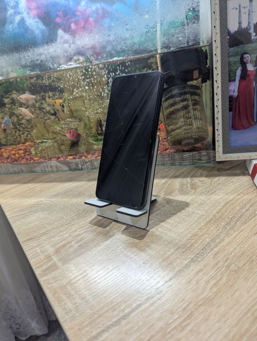 Vivo Y03 работает