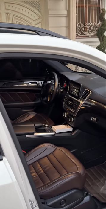 Mersedes Benz ML Amg 63 V8 BRABUS 5.5