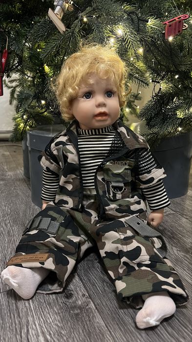 Кукла коллекционная мальчик