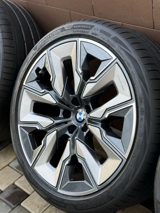 910 стиль от Bmw 7 серии G70 individual R21