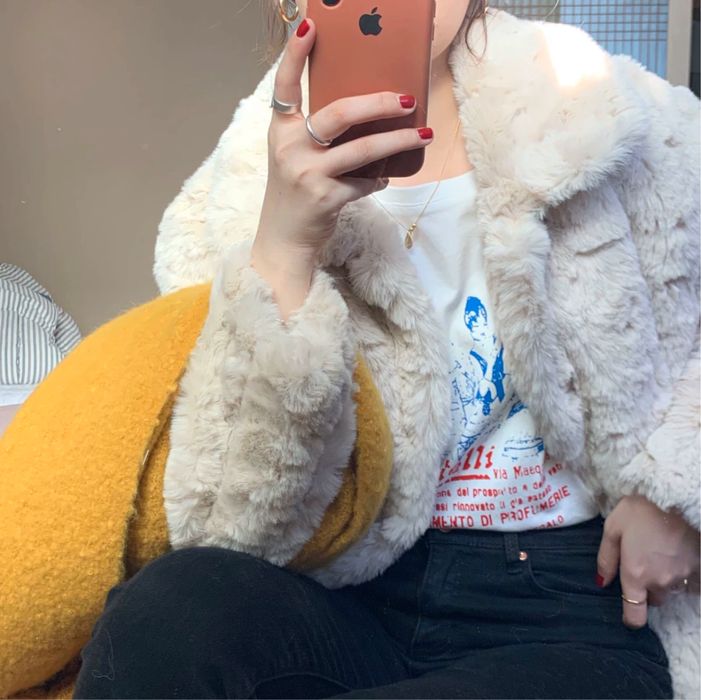 Продам шубку куртку